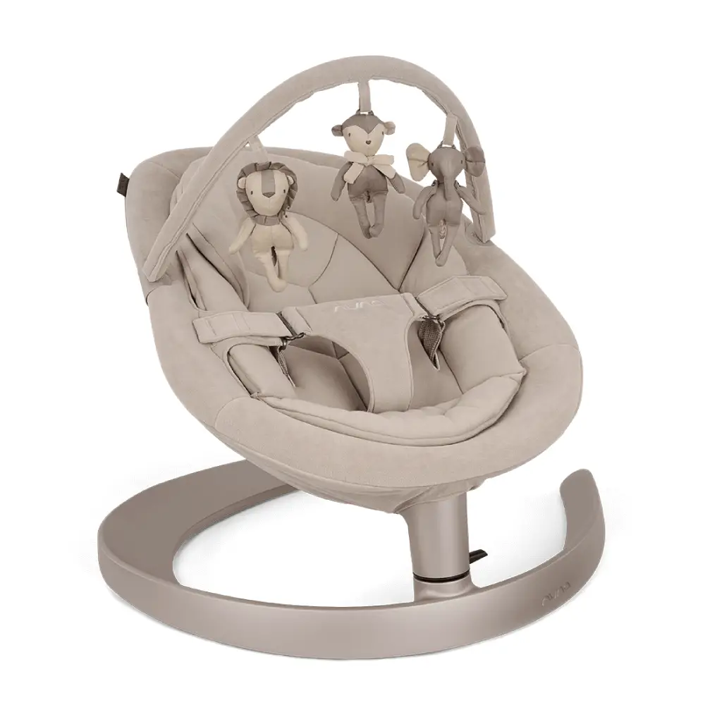 Nuna LEAF Grow sitteri lelukaaren kanssa CHATEAU