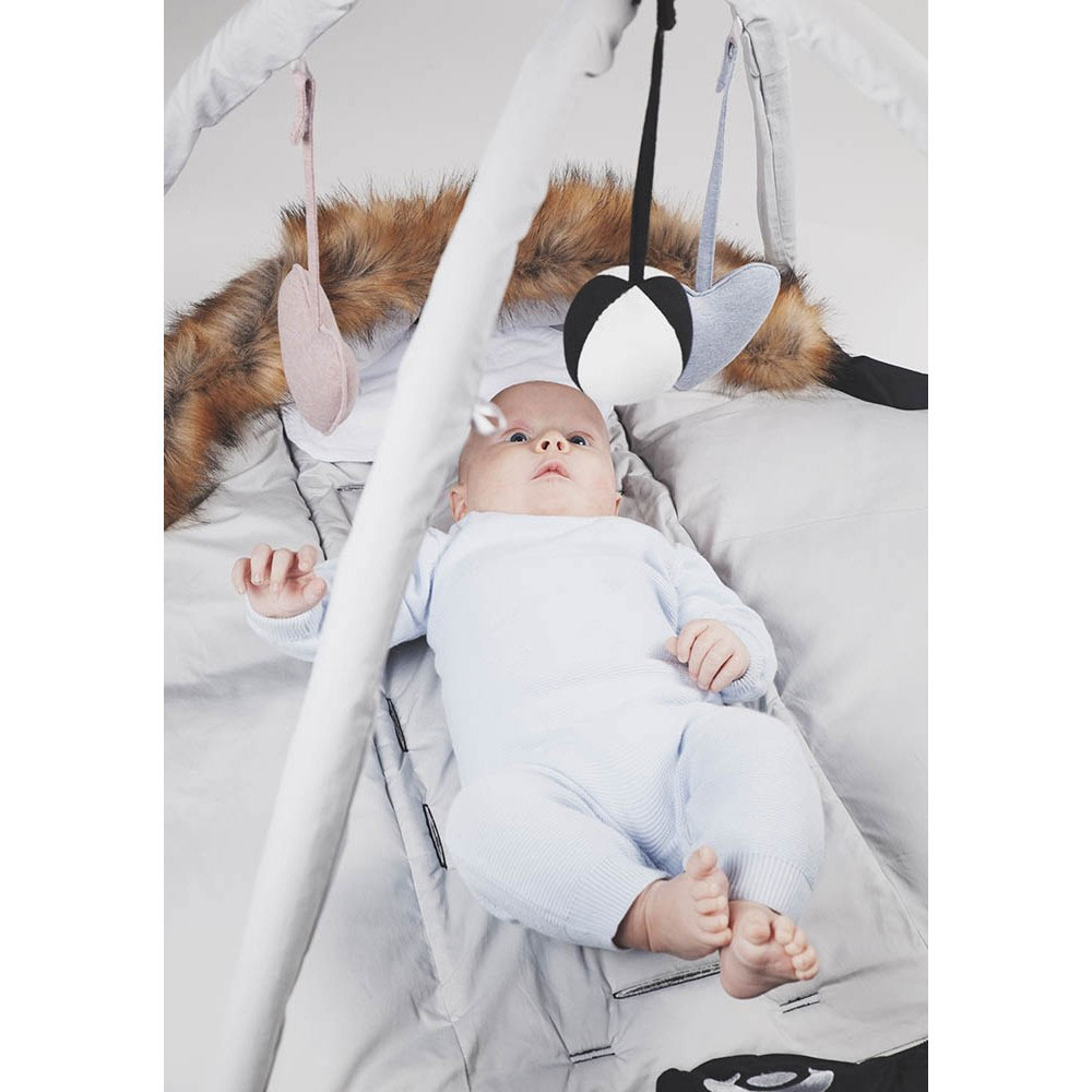 Easygrow leikkikehikko lastenvaunuille & pehmeä nostin