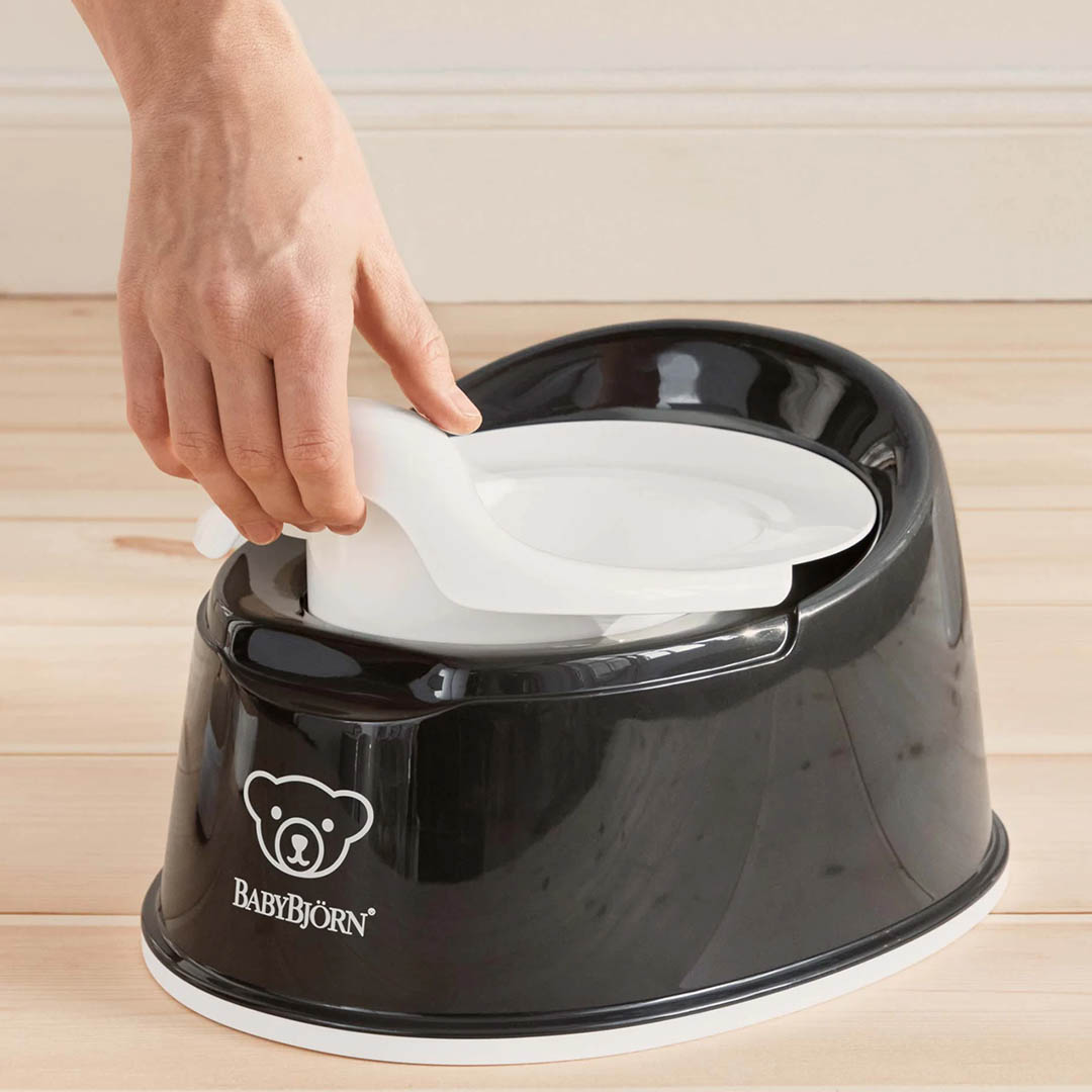 BabyBjörn Smart Potty Musta/Valkoinen