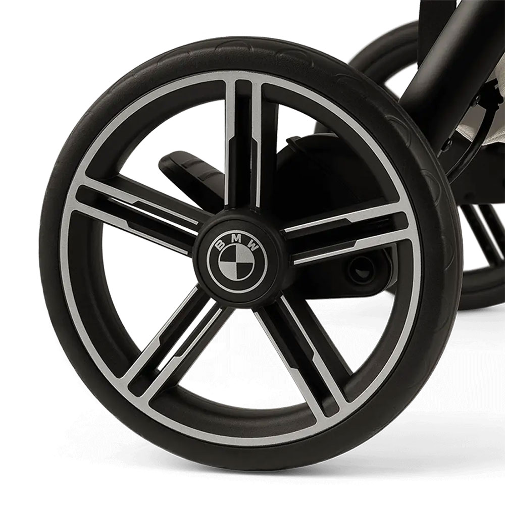 Nuna TRVL LX -lastenrattaat MICA BMW-mallisto