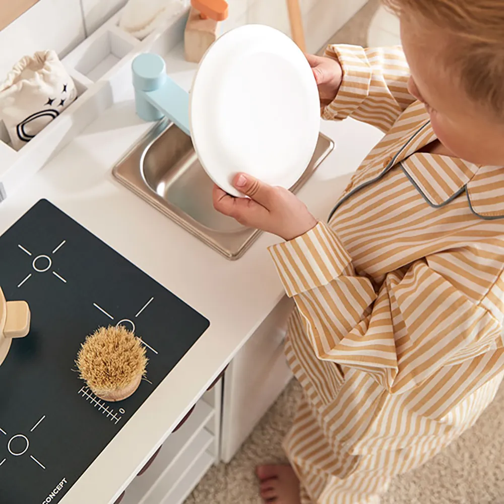 Kids Concept Kitchen astianpesukoneella