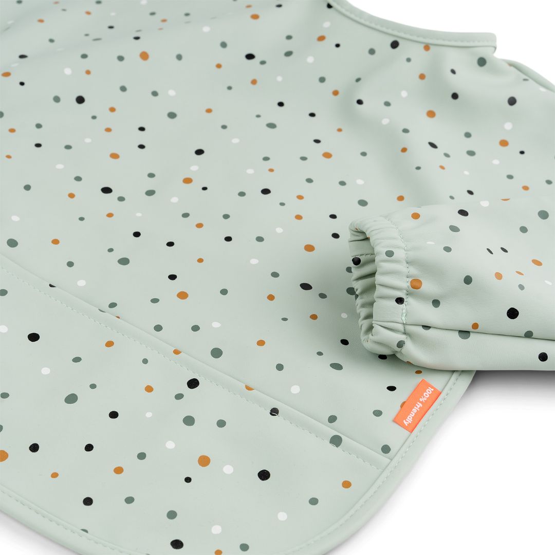 Done by Deer Hihaton taskuinen ruokalappu Happy dots Vihreä